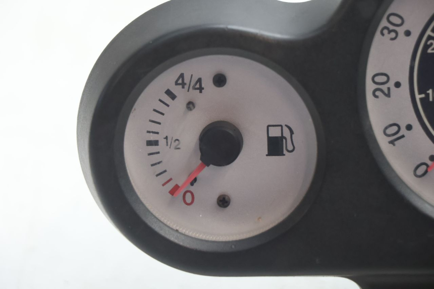 photo de VELOCIMETRO PEUGEOT SPEEDFIGHT 2 AC 50 (2000 - 2009) - Detalle de la pieza