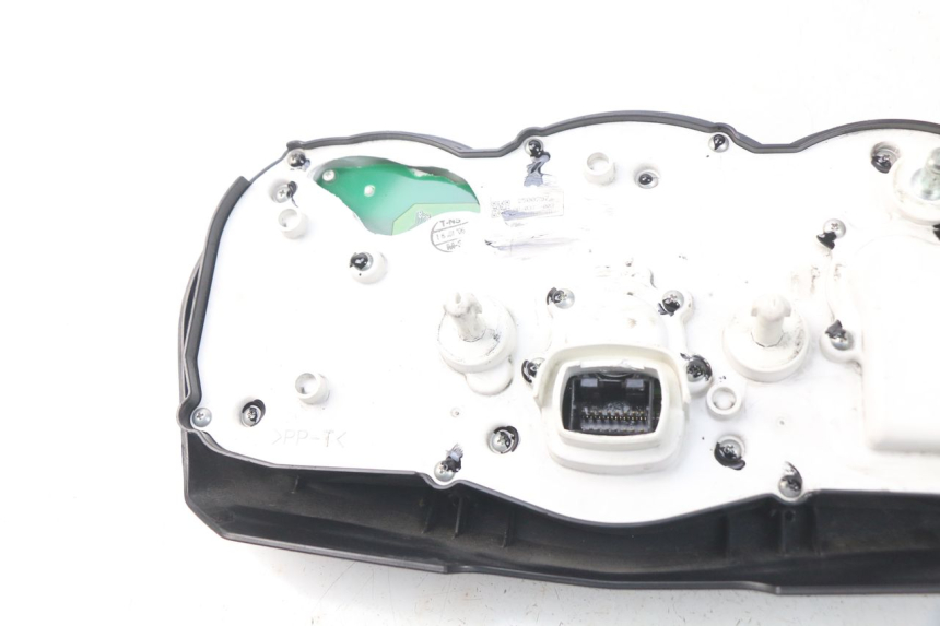 photo de VELOCIMETRO TRIUMPH SPRINT ST ABS 1050 (2005 - 2007) - Zoom estado de uso