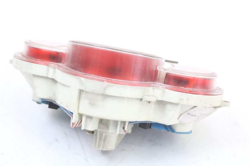 photo de VELOCIMETRO APRILIA SR CARB LC 2T 50 (2004 - 2012) - Estado de la superficie y material