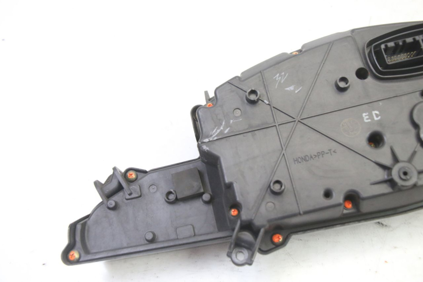 photo de VELOCIMETRO HONDA ST PAN EUROPEAN 1300 (2002 - 2013) - Marcados y referencias originales
