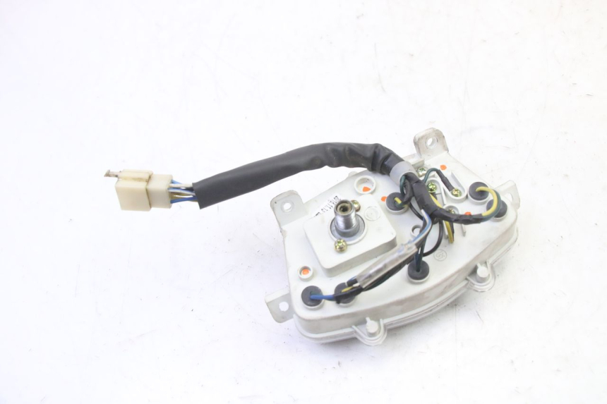 photo de VELOCIMETRO PEUGEOT STREETZONE I 2T 50 (2018 - 2020) - Estado de la superficie y material