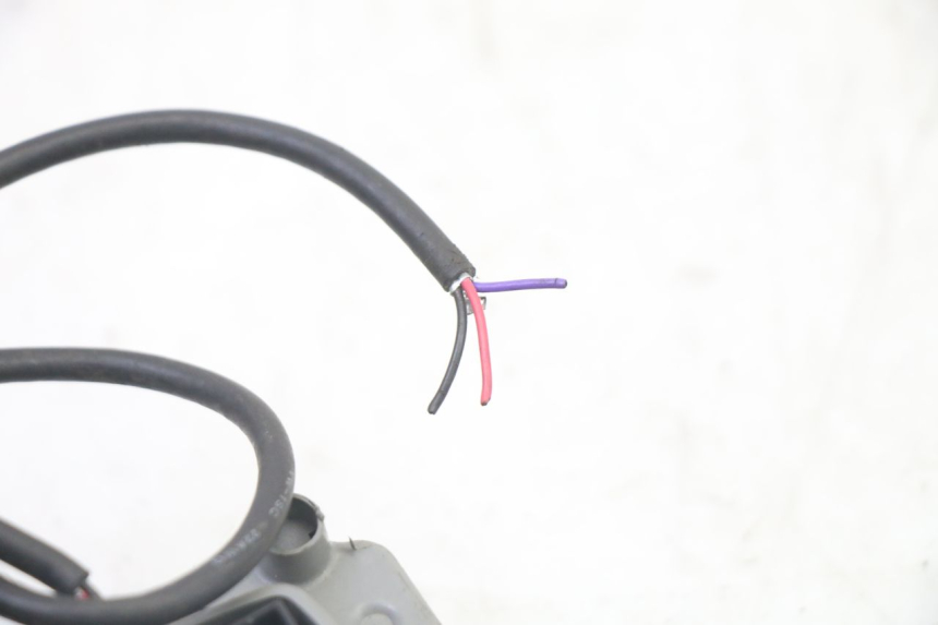 photo de VELOCIMETRO KTM SUPERENDURO R 950 (2005 - 2009) - Otra vista del artículo