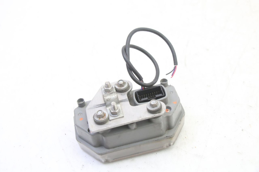 photo de VELOCIMETRO KTM SUPERENDURO R 950 (2005 - 2009) - Estado de la superficie y material