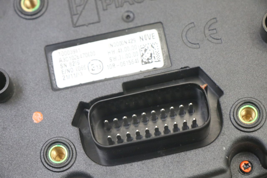 photo de CUENTA KILÓMETROS APRILIA SXR 50 (2021 - 2023) - Vista general del producto