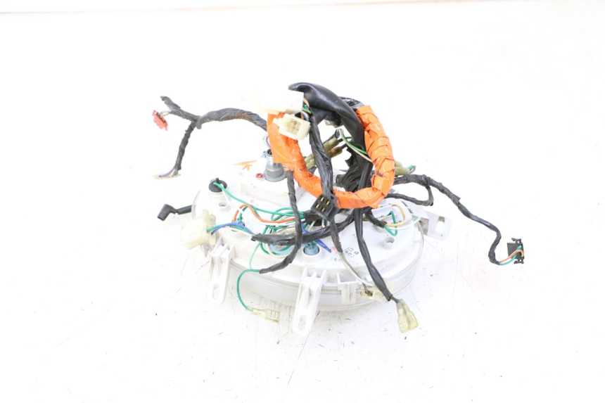 photo de CUENTA KILÓMETROS SYM FIDDLE 3 III 125 (2014 - 2020) - Detalle de la pieza