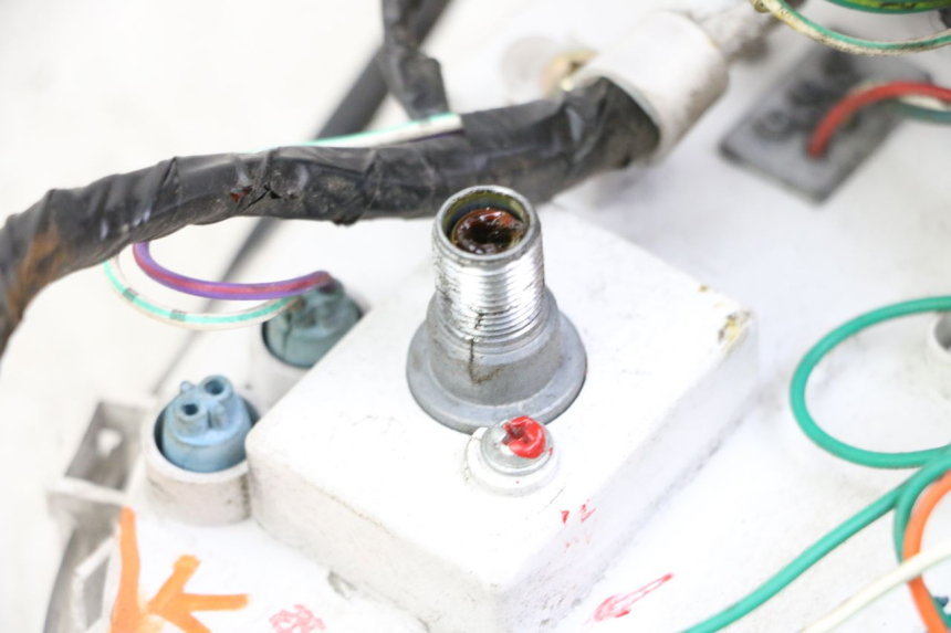 photo de CUENTA KILÓMETROS SYM FIDDLE 3 III 125 (2014 - 2020) - Primer plano técnico