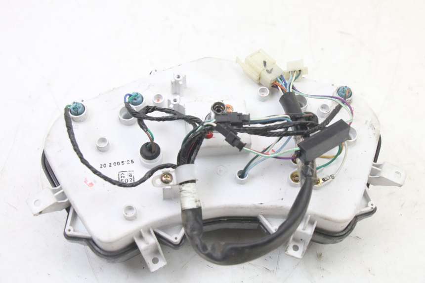 photo de CUENTA KILÓMETROS SYM JET 14 4T 50 (2018 - 2022) - Estado de la superficie y material