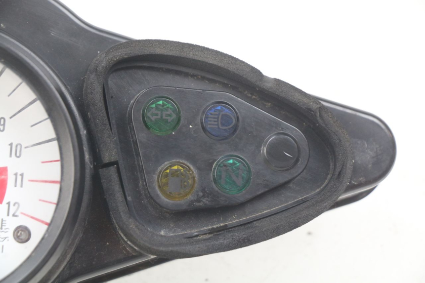 photo de CUENTA KILÓMETROS SUZUKI TLS TL S 1000 (1997 - 2001) - Características distintivas