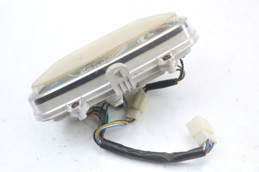 photo de VELOCIMETRO BAOTIAN TRAVEL SPIRIT 50 (2010 - 2012) - Primer plano técnico