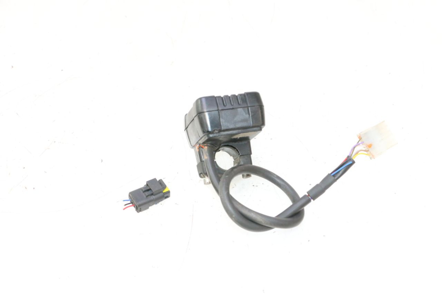 photo de CUENTA KILÓMETROS PEUGEOT TREKKER 50 (1995 - 2004) - Marcados y referencias originales