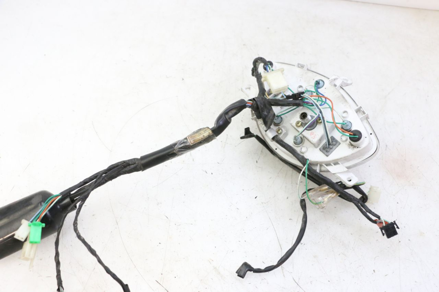 photo de VELOCIMETRO PEUGEOT TWEET PRO CARGO 50 (2018 - 2022) - Primer plano de alta resolución