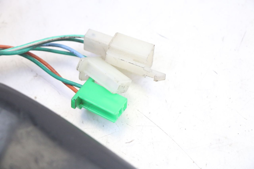 photo de VELOCIMETRO PEUGEOT TWEET PRO EFI 4T 50 (2021 - 2022) - Zoom sobre los componentes