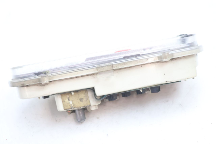 photo de VELOCIMETRO PIAGGIO TYPHOON 50 (2000 - 2009) - Primer plano técnico