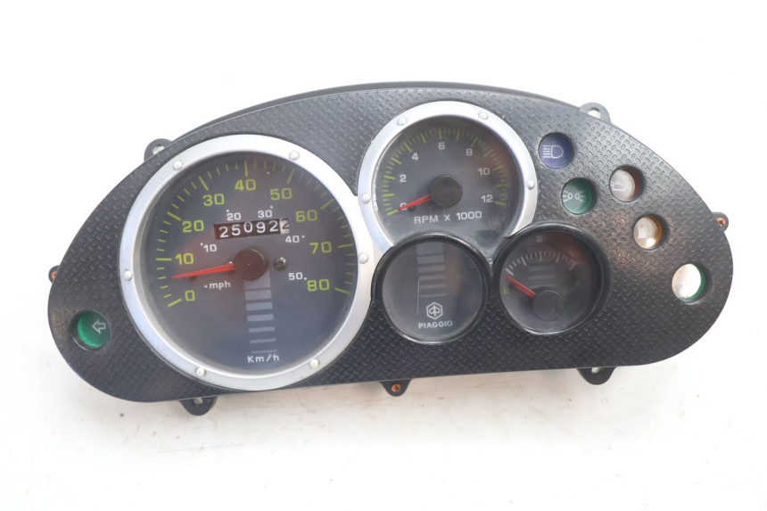 photo de VELOCIMETRO PIAGGIO TYPHOON 50 (2000 - 2009) - Vista principal