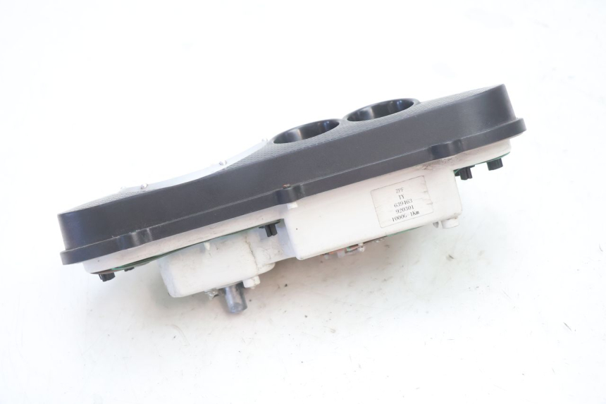 photo de VELOCIMETRO PIAGGIO TYPHOON 50 (2000 - 2009) - Otra perspectiva