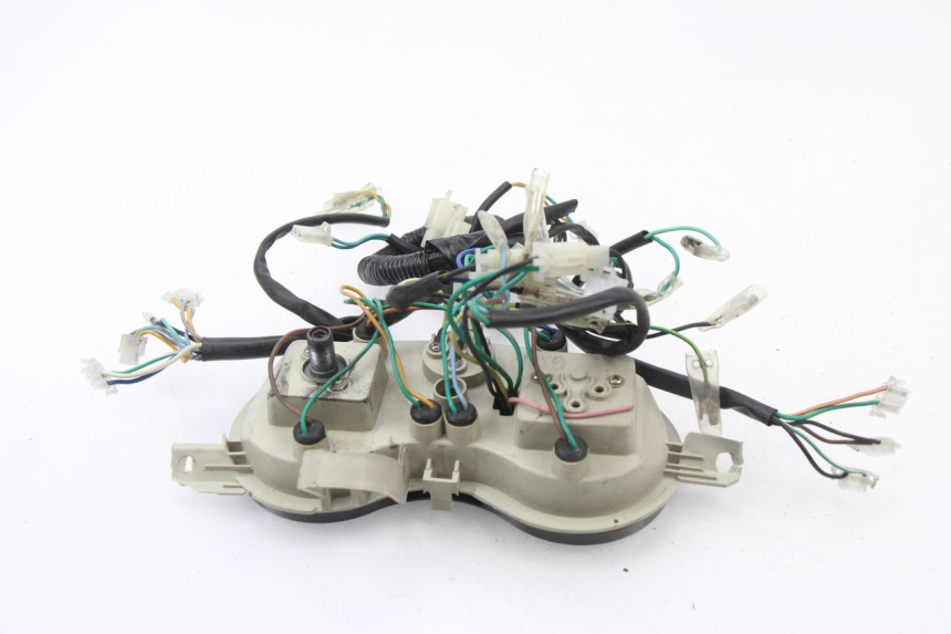 photo de VELOCIMETRO REVATTO URBA GT 125 (2007 - 2017) - Otra perspectiva