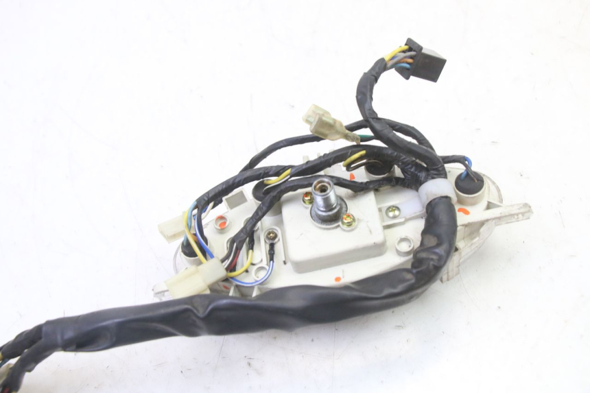 photo de CUENTA KILÓMETROS PEUGEOT V-CLIC VCLIC 50 (2007 - 2013) - Estado de la superficie y material