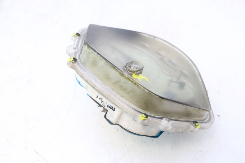 photo de CUENTA KILÓMETROS PIAGGIO VESPA LX 2T 50 (2005 - 2013) - Detalle de la pieza