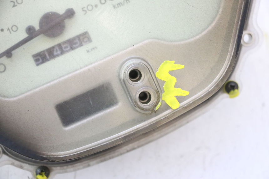 photo de CUENTA KILÓMETROS PIAGGIO VESPA LX 2T 50 (2005 - 2013) - Características distintivas