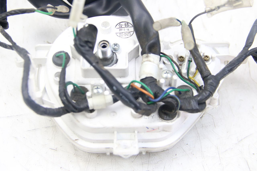 photo de CUENTA KILÓMETROS HONDA VISION NSC R 50 (2013 - 2015) - Marcados y referencias originales