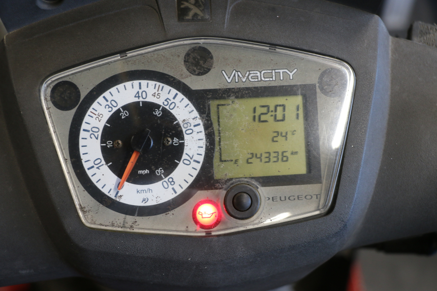photo de VELOCIMETRO PEUGEOT VIVACITY NEW 2T 50 (2008 - 2017) - Zoom estado de uso