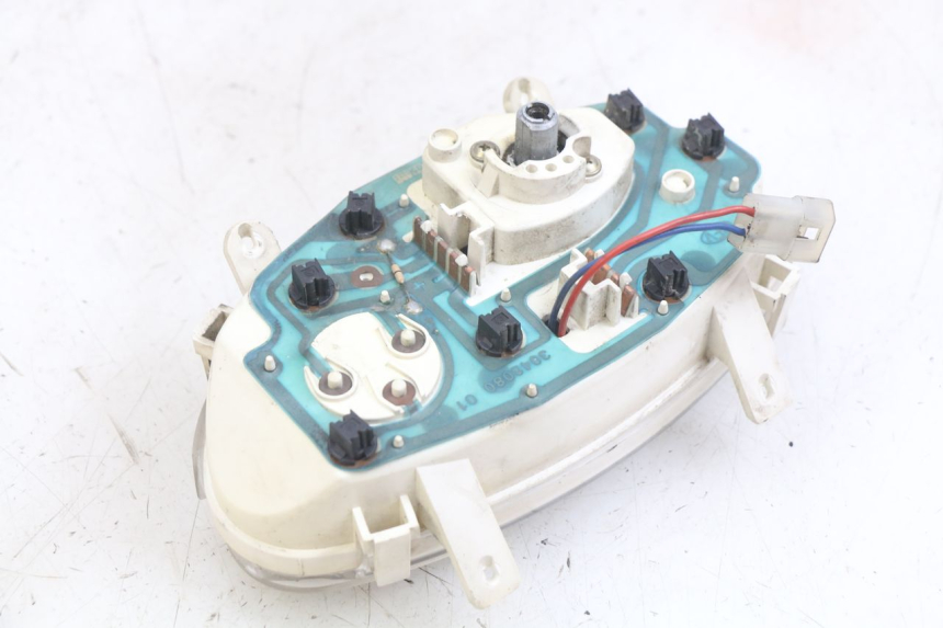 photo de CUENTA KILÓMETROS PEUGEOT VIVACITY 50 (2004 - 2009) - Primer plano técnico