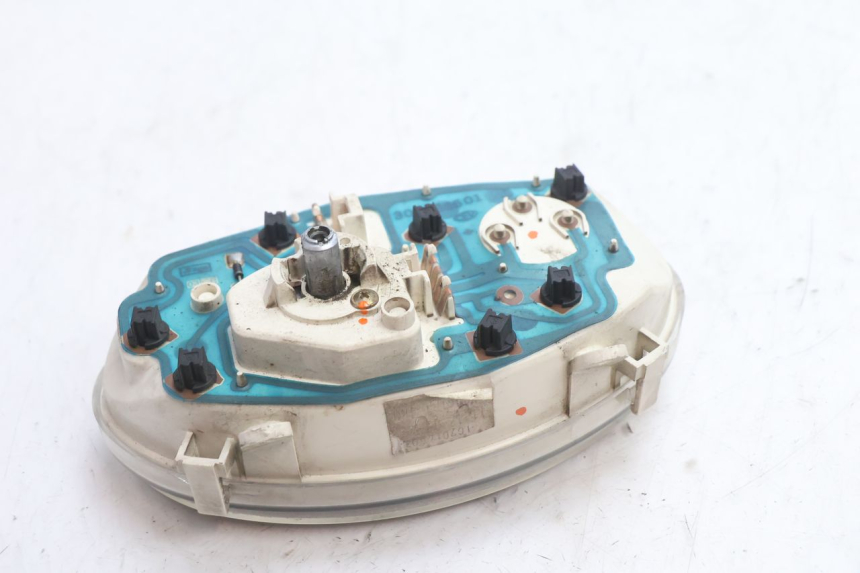 photo de VELOCIMETRO PEUGEOT VIVACITY 50 (1998 - 2003) - Detalles de los puntos de fijación