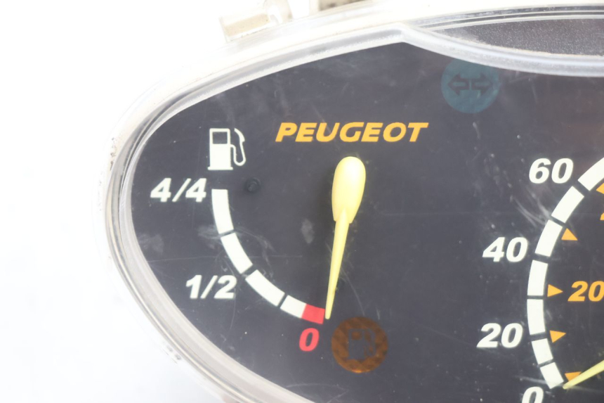 photo de VELOCIMETRO PEUGEOT VIVACITY 100 (1999 - 2008) - Detalle de la pieza