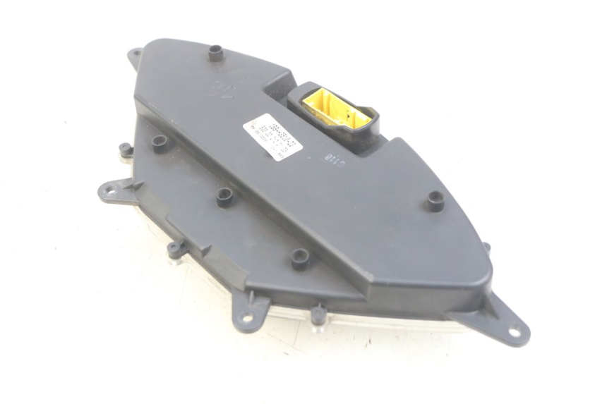 photo de CUENTA KILÓMETROS YAMAHA XMAX X-MAX 125 (2006 - 2009) - Detalle de la pieza