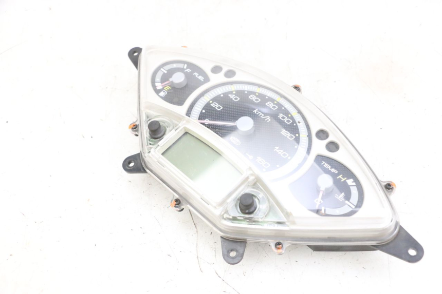 photo de CUENTA KILÓMETROS YAMAHA XMAX X-MAX 125 (2006 - 2009) - Recambio usado revisado