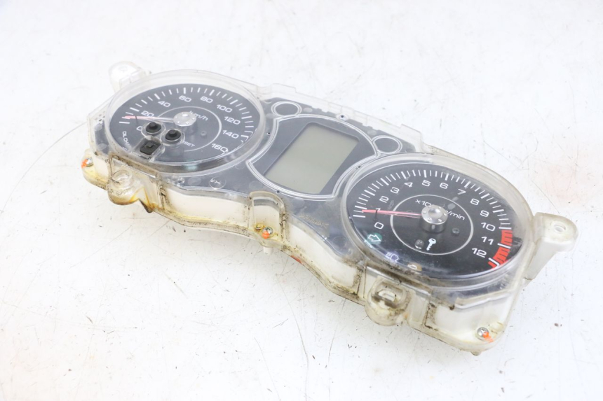 photo de CUENTA KILÓMETROS YAMAHA X-MAX XMAX 125 (2010 - 2013) - Vista general del producto