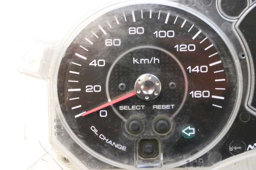 photo de CUENTA KILÓMETROS YAMAHA X-MAX XMAX 125 (2010 - 2013) - Detalle de la pieza