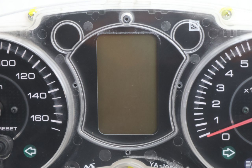 photo de CUENTA KILÓMETROS YAMAHA X-MAX XMAX 125 (2010 - 2013) - Zoom estado de uso