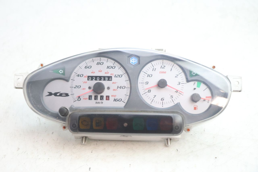 photo de VELOCIMETRO PIAGGIO X8 STREET 125 (2006 - 2007) - Vista principal