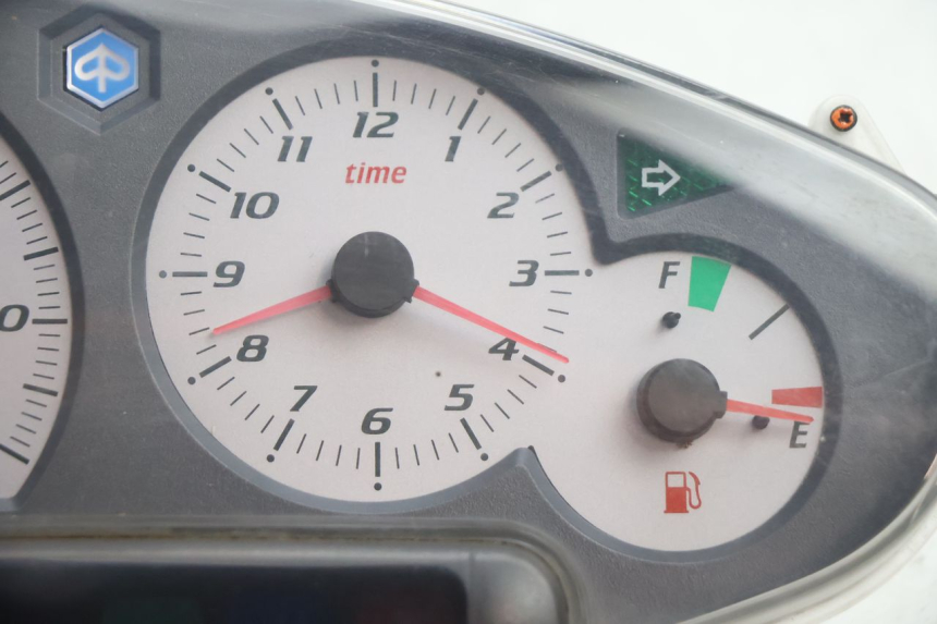 photo de VELOCIMETRO PIAGGIO X8 STREET 125 (2006 - 2007) - Zoom estado de uso