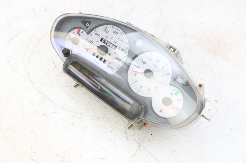 photo de CUENTA KILÓMETROS PIAGGIO X8 125 (2004 - 2007) - Marcados y referencias originales