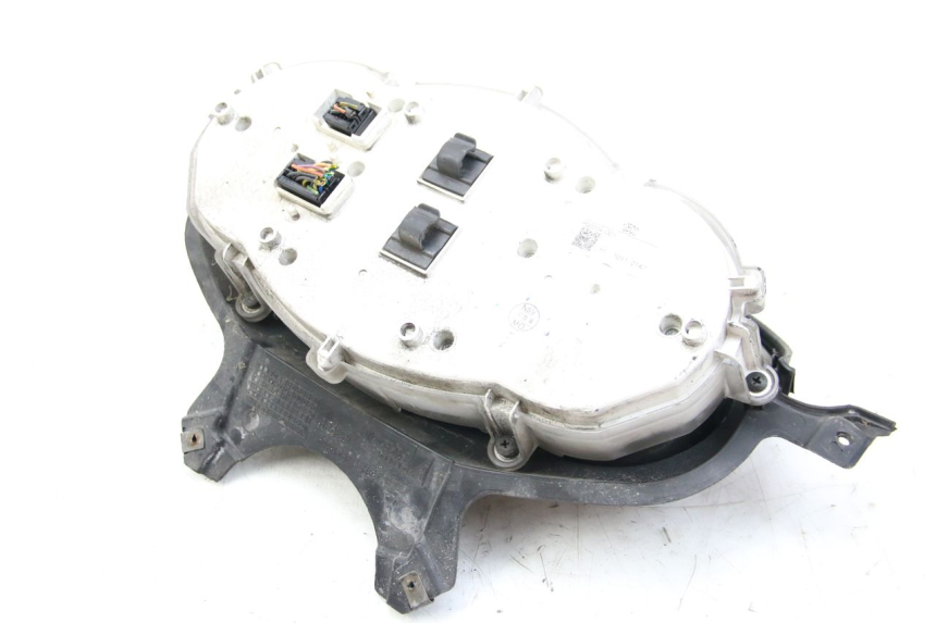 photo de CUENTA KILÓMETROS PIAGGIO XEVO - X EVO 125 (2007 - 2017) - Otra perspectiva