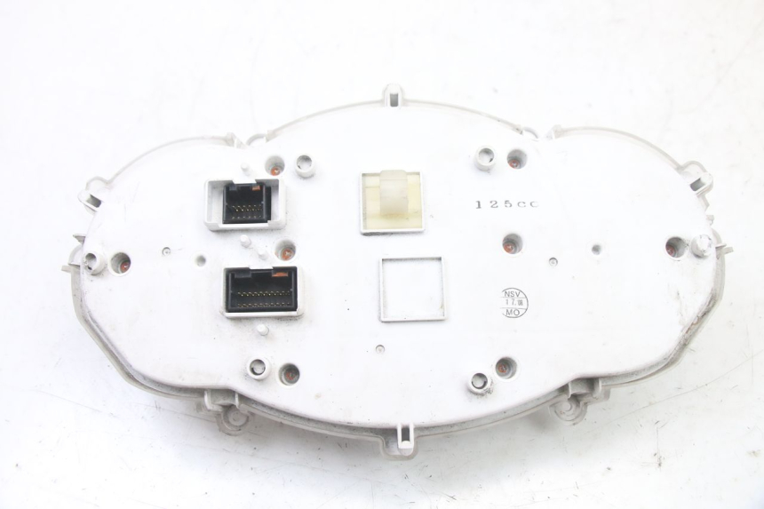 photo de CUENTA KILÓMETROS PIAGGIO XEVO - X EVO 125 (2007 - 2017) - Estado de la superficie y material