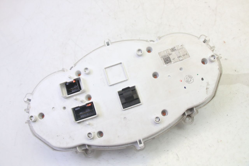 photo de CUENTA KILÓMETROS PIAGGIO XEVO - X EVO 125 (2007 - 2017) - Estado de la superficie y material