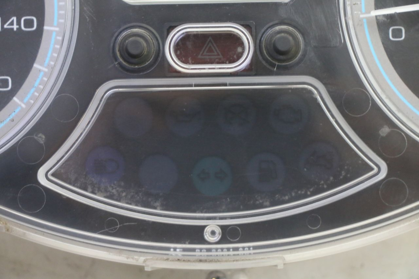 photo de CUENTA KILÓMETROS PIAGGIO XEVO - X EVO 125 (2007 - 2017) - Vista general del producto