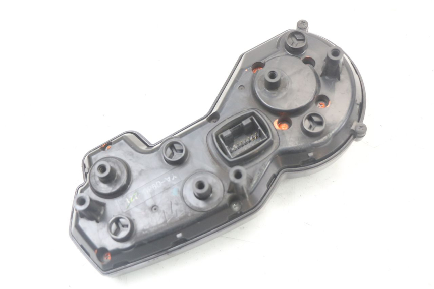 photo de VELOCIMETRO YAMAHA FZ1 FAZER 1000 (2007 - 2009) - Detalles de los puntos de fijación