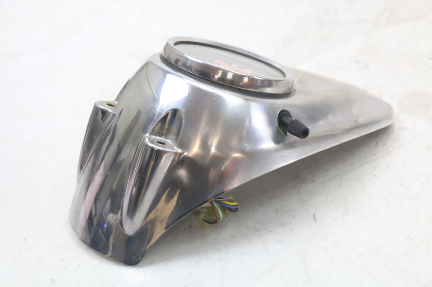 photo de VELOCIMETRO YAMAHA XVS DRAG STAR DRAGSTAR 650 (1997 - 2007) - Primer plano técnico