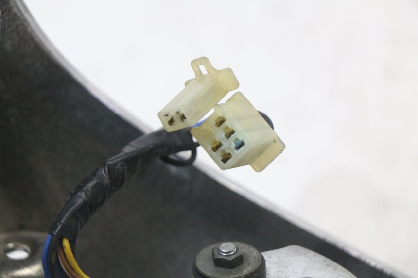 photo de VELOCIMETRO YAMAHA XVS DRAG STAR DRAGSTAR 650 (1997 - 2007) - Estado de la superficie y material