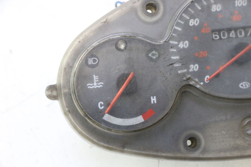 photo de VELOCIMETRO YAMAHA YP MAJESTY 125 (1998 - 2001) - Zoom calidad de ocasión