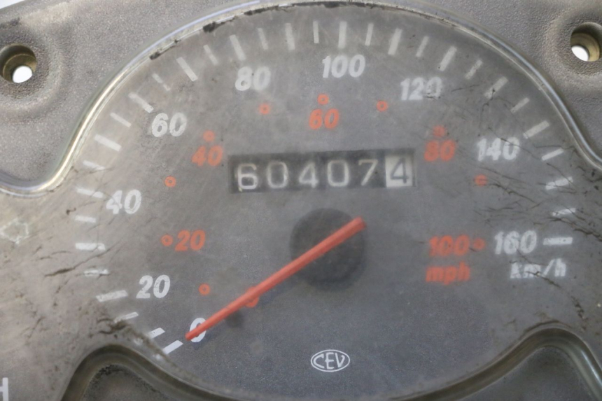 photo de VELOCIMETRO YAMAHA YP MAJESTY 125 (1998 - 2001) - Perfil de la pieza de repuesto