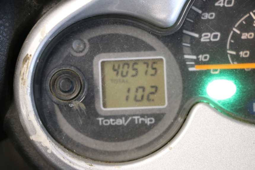 photo de VELOCIMETRO YAMAHA YP MAJESTY 125 (2007 - 2010) - Características distintivas