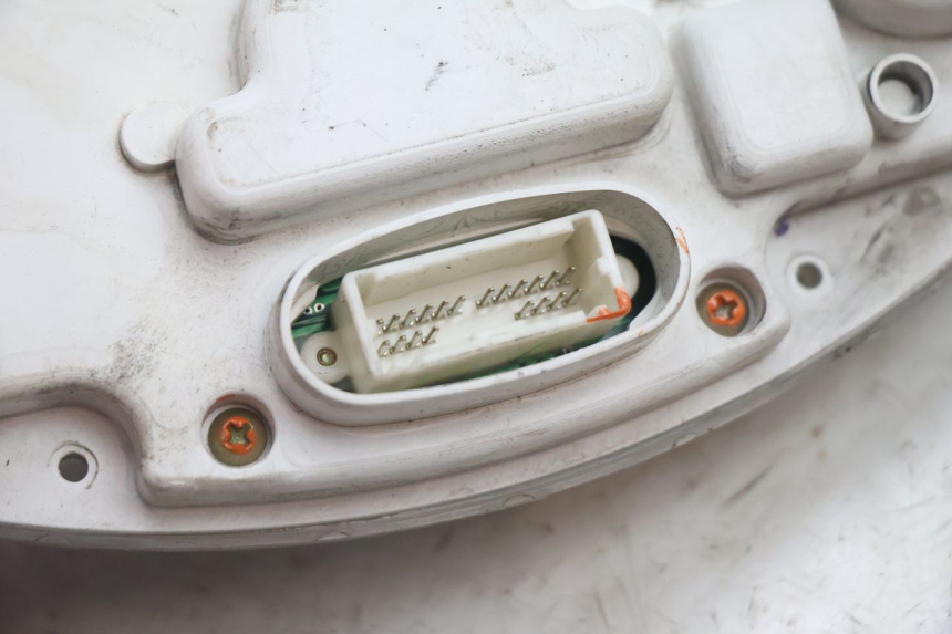 photo de CUENTA KILÓMETROS YAMAHA YP MAJESTY 125 (2002 - 2006) - Marcados y referencias originales