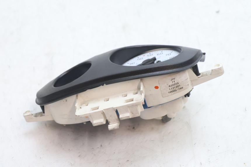 photo de CUENTA KILÓMETROS PIAGGIO ZIP 2T 50 (2009 - 2019) - Otra perspectiva