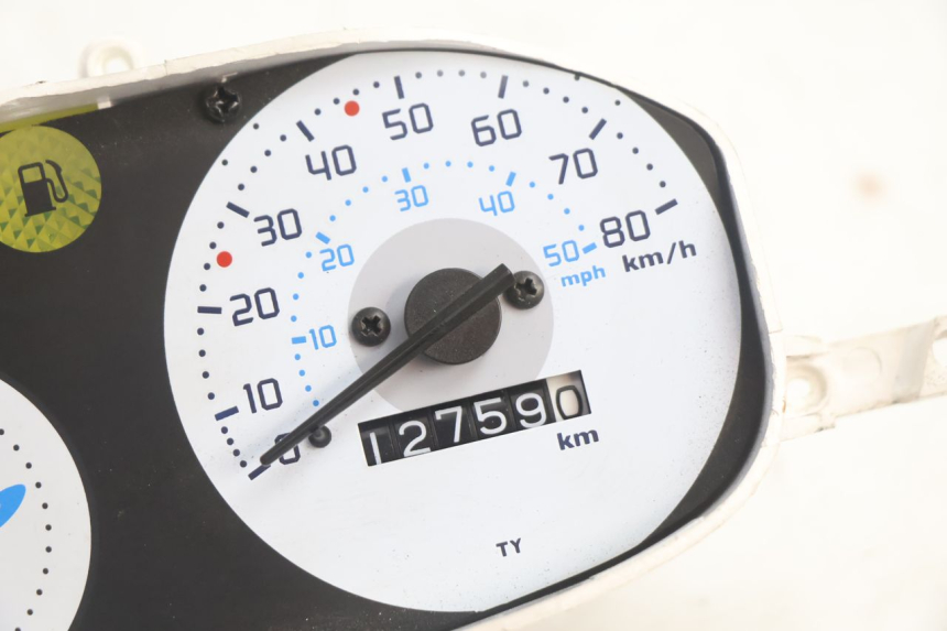 photo de CUENTA KILÓMETROS PIAGGIO ZIP 2T 50 (2009 - 2019) - Zoom estado de uso