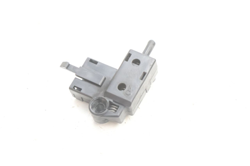 photo de INTERRUPTOR EMBRAGUE YAMAHA XJR 1300 (1998 - 2002) - Detalle de la pieza